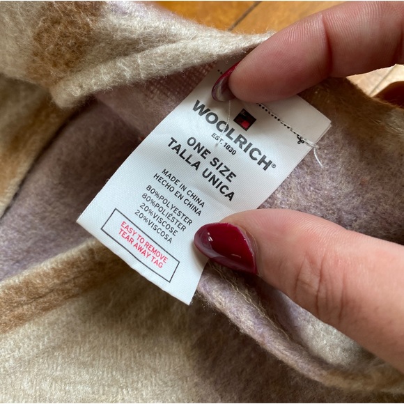 Woolrich Purple Plaid Wrap- One Size - Picture 2 of 3